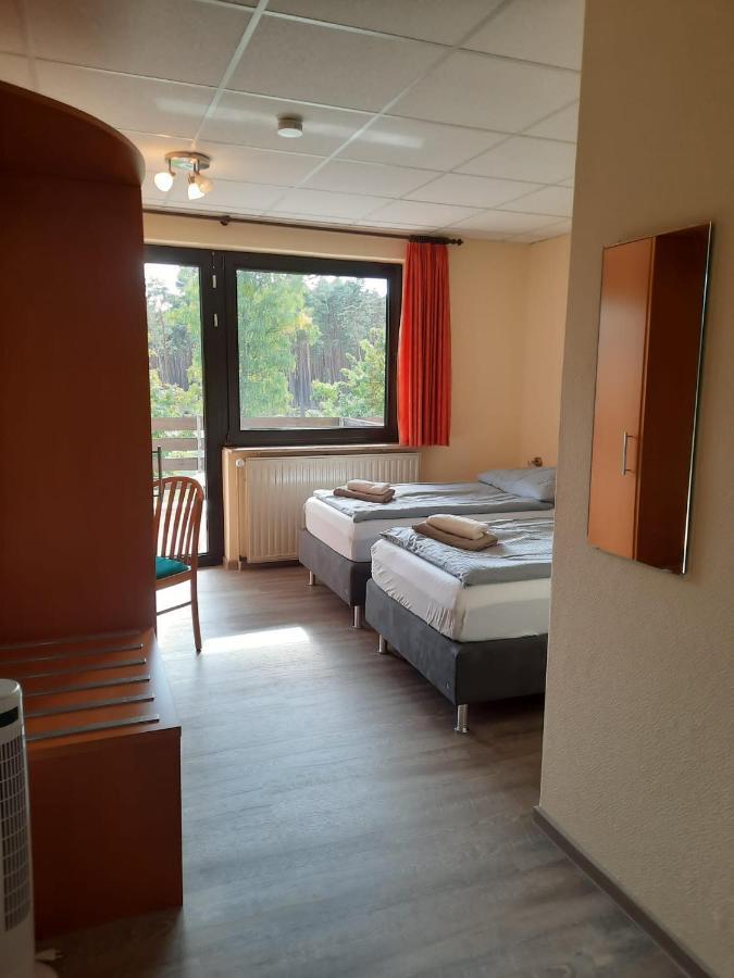 Hotel-Restaurant Hubertus Brome Buitenkant foto