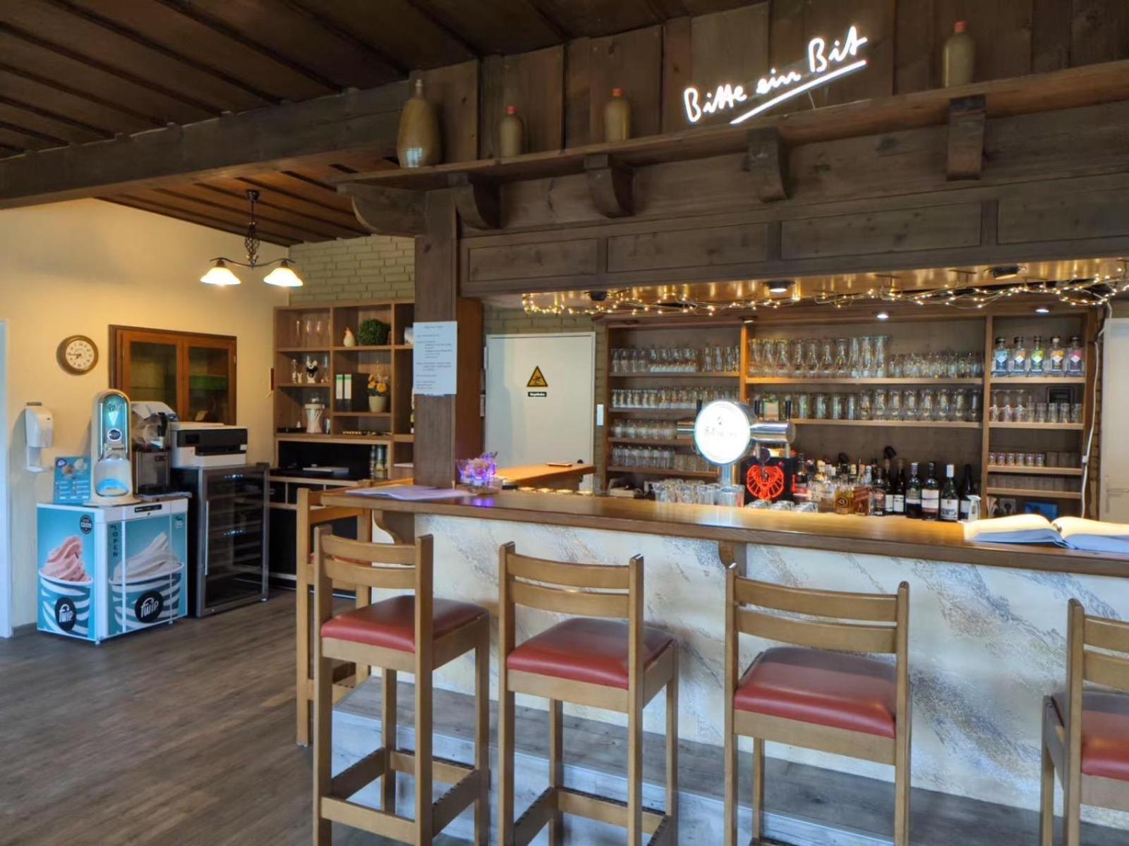 Hotel-Restaurant Hubertus Brome Buitenkant foto